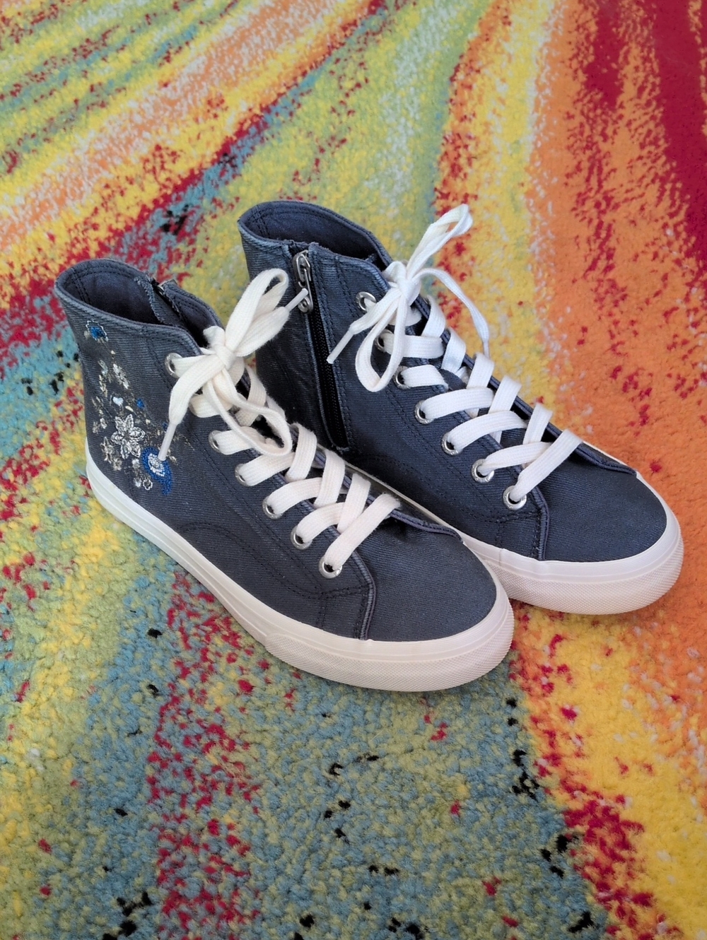 NWT Blowfish Malibu Catch Sun High Top Sneakers